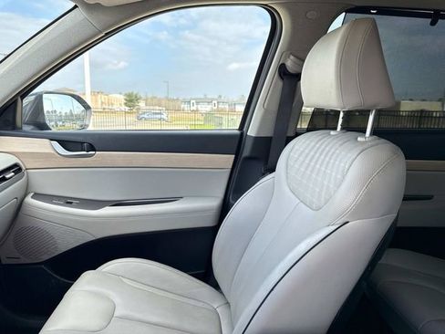 Used 2024 Hyundai Palisade Limited image 25