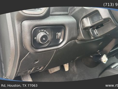 Used 2023 RAM 3500 Tradesman AWD/4WD image 28
