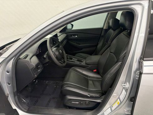 Used 2024 Honda Accord EX image 9