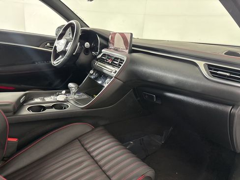 Used 2025 Genesis G70 3.3T Advanced image 33