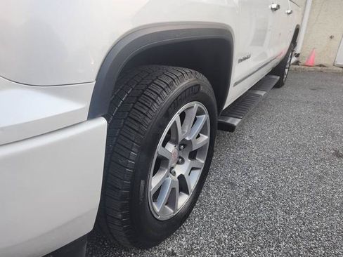 Used 2017 GMC Sierra 1500 Denali AWD/4WD image 28