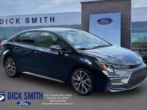 Used 2020 Toyota Corolla SE FWD image 3