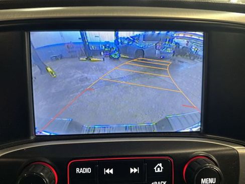 Used 2015 GMC Sierra 1500 SLT w/ SLT Crew Cab Value Package AWD/4WD image 15