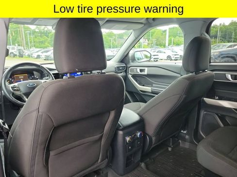 Used 2021 Ford Explorer XLT AWD/4WD image 28