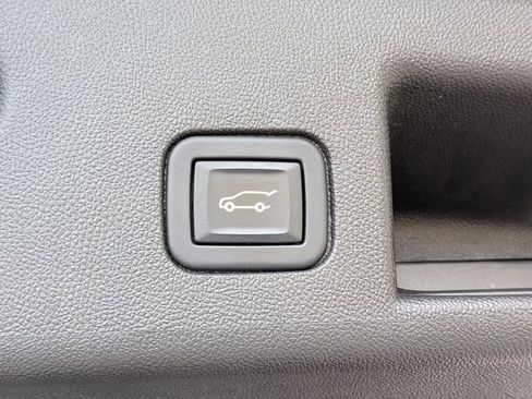 Used 2022 Chevrolet Equinox RS AWD/4WD image 32