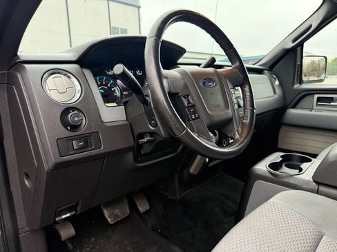 Used 2011 Ford F150 XLT w/ XLT Chrome Pkg image 17