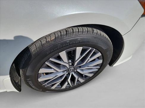 Used 2023 Nissan Altima 2.5 SV image 10