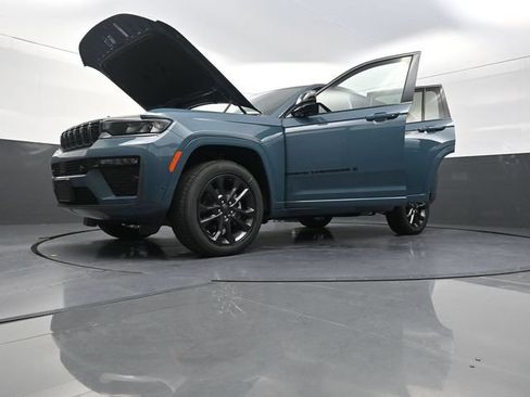 New 2026 Jeep Grand Cherokee Limited AWD/4WD image 31