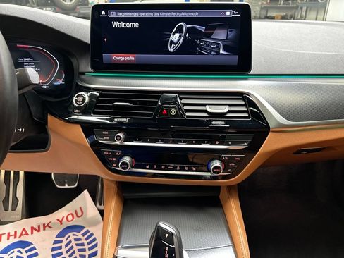 Used 2023 BMW 530i w/ M Sport Package RWD image 27