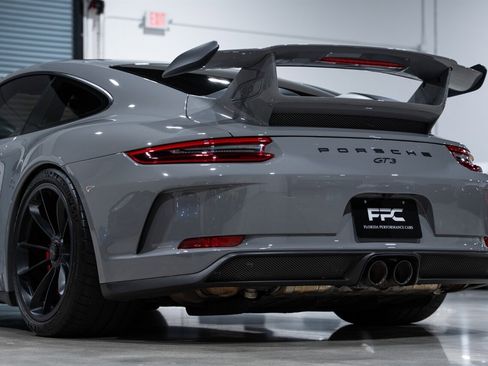 Used 2018 Porsche 911 GT3 image 14