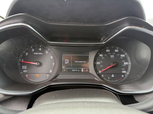 Used 2021 Chevrolet TrailBlazer LT w/ Convenience Package FWD image 11