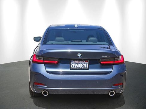 Used 2026 BMW 330i Sedan w/ Convenience Package RWD image 5