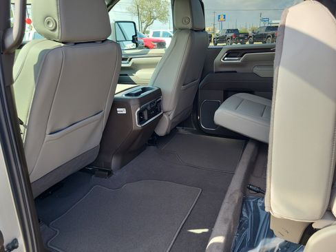 New 2026 GMC Sierra 3500 SLT w/ SLT Premium Package image 13