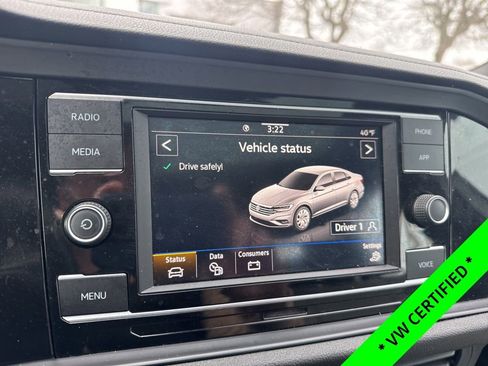 Certified 2020 Volkswagen Jetta R-Line image 21