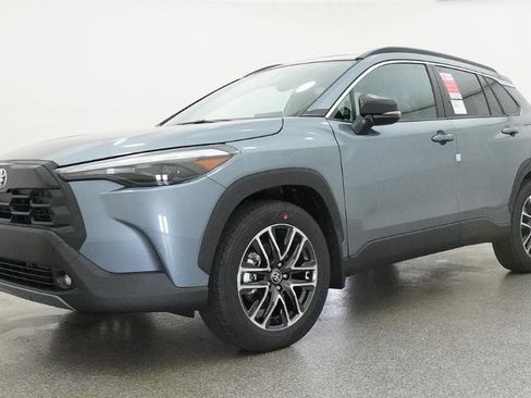 New 2026 Toyota Corolla Cross XLE FWD image 14