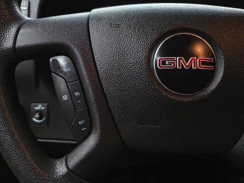 Used 2021 GMC Savana 2500 w/ Driver Convenience Package RWD image 17