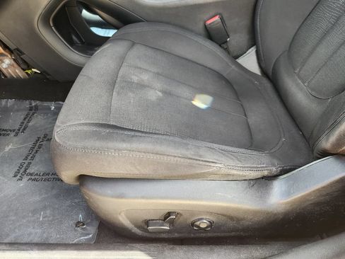 Used 2015 Chrysler 200 Limited w/ Convenience Group FWD image 24