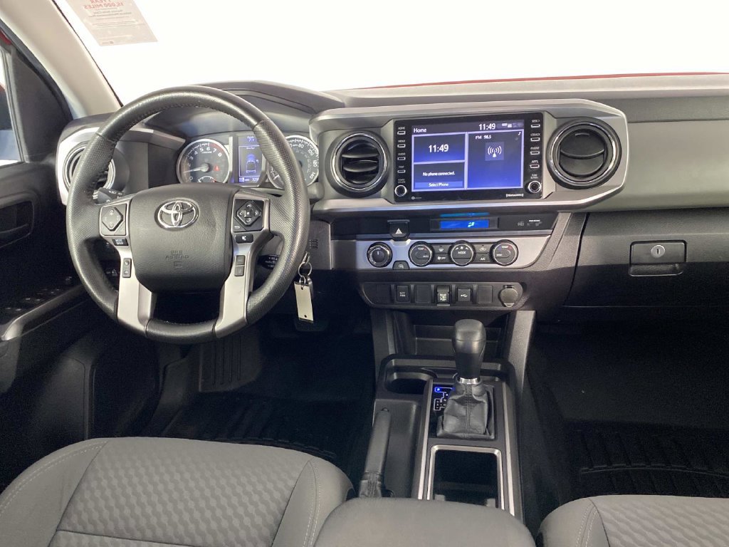 Used 2021 Toyota Tacoma SR5 AWD/4WD image 13