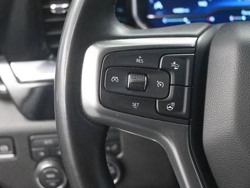 Used 2025 Chevrolet Silverado 1500 LT image 38