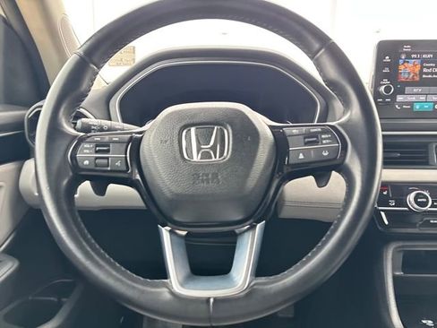 Used 2023 Honda Pilot EX-L image 14