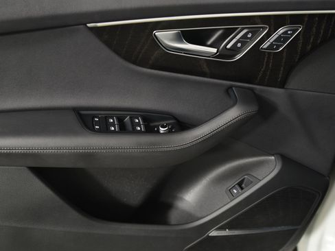 Used 2023 Audi Q7 2.0T Premium Plus w/ Premium Plus Package image 27