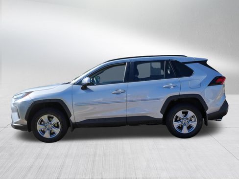 Certified 2024 Toyota RAV4 LE AWD/4WD image 5