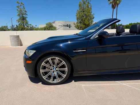 Used 2010 BMW M3 Convertible RWD image 13