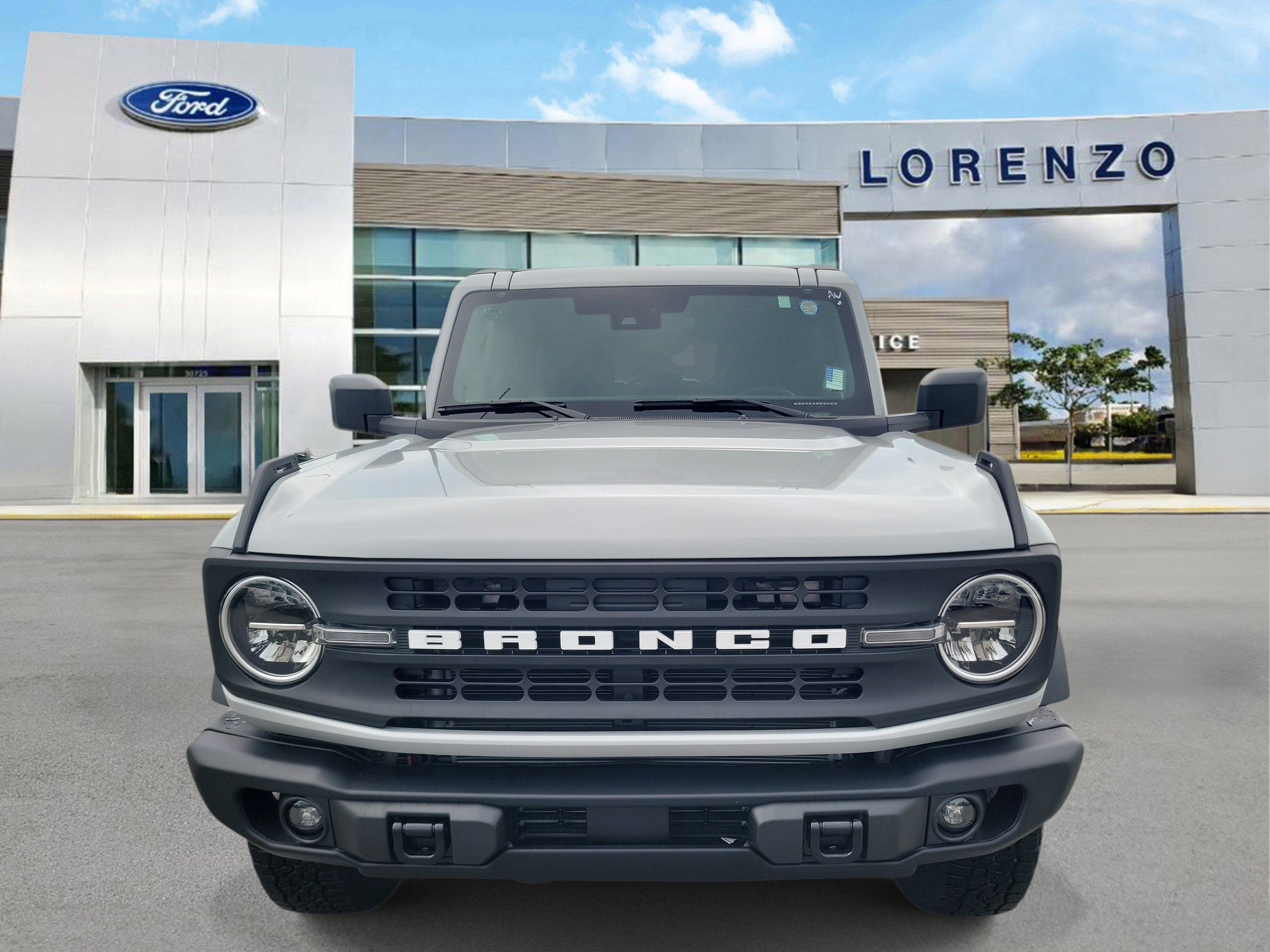 Used 2026 Ford Bronco Big Bend w/ Black Diamond Package AWD/4WD image 2