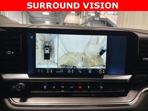 Used 2024 Chevrolet Silverado 3500 High Country w/ Technology Package image 24