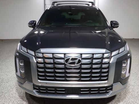 Used 2024 Hyundai Palisade Calligraphy image 4
