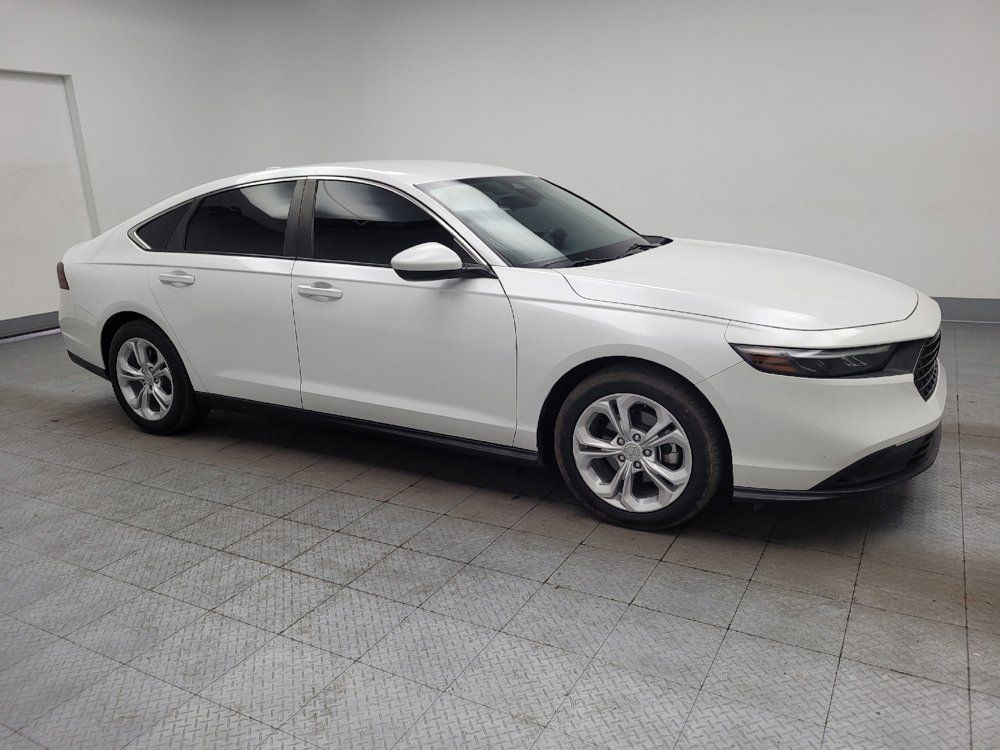 Used 2023 Honda Accord LX image 11