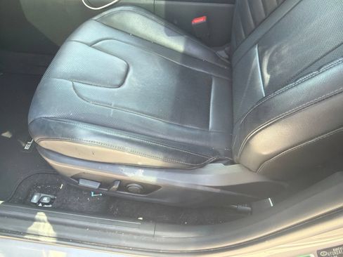 Used 2023 Hyundai Elantra Limited FWD image 8