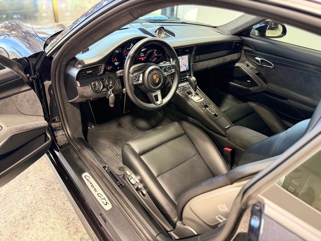 Used 2018 Porsche 911 Carrera GTS RWD image 21