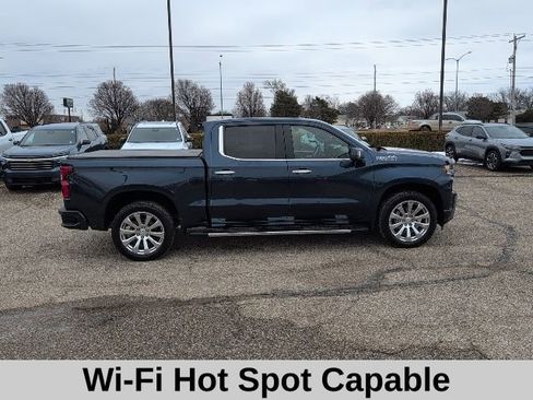 Used 2022 Chevrolet Silverado 1500 High Country image 19