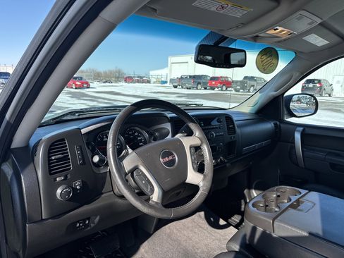 Used 2013 GMC Sierra 2500 SLE w/ SLE Preferred Package image 9