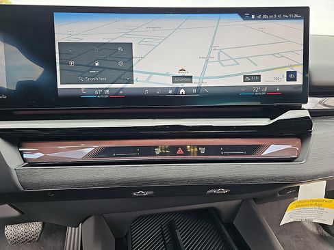 New 2026 BMW 530i w/ Convenience Package RWD image 22