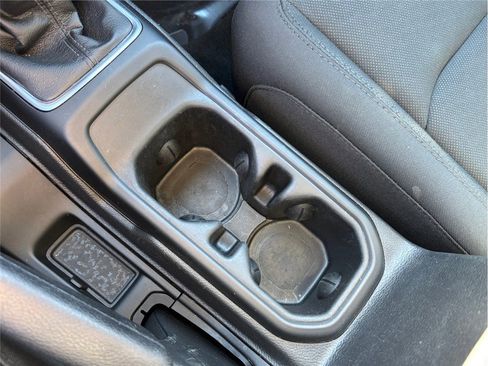 Used 2022 Jeep Wrangler Unlimited Willys image 29