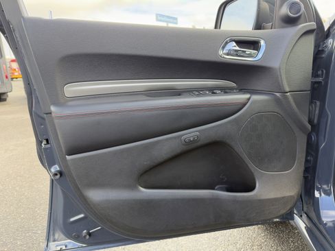 Used 2017 Dodge Durango R/T image 11