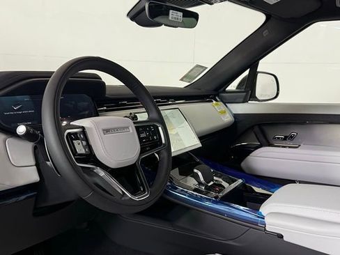 New 2026 Land Rover Range Rover Sport SE image 39