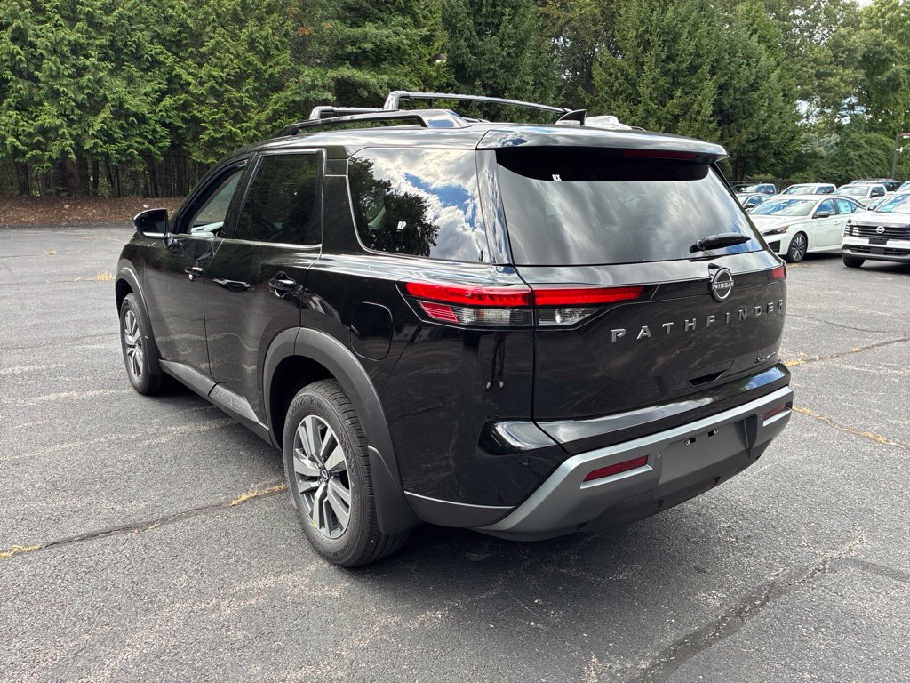 New 2026 Nissan Pathfinder SL AWD/4WD image 5