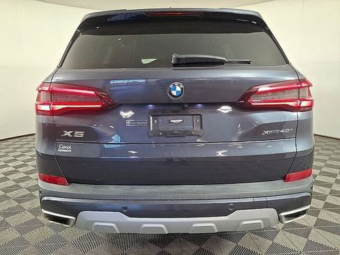Used 2022 BMW X5 xDrive40i w/ Premium Package image 9