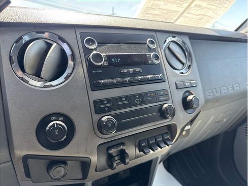 Used 2011 Ford F350 XLT w/ XLT Interior Pkg RWD image 17
