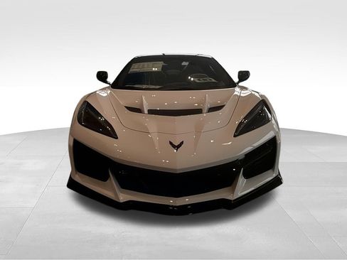 Used 2025 Chevrolet Corvette ZR1 w/ Stealth Interior Trim Package RWD image 3