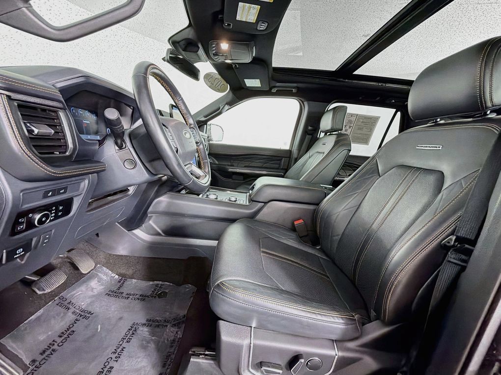Used 2023 Ford Expedition Max Platinum AWD/4WD image 12