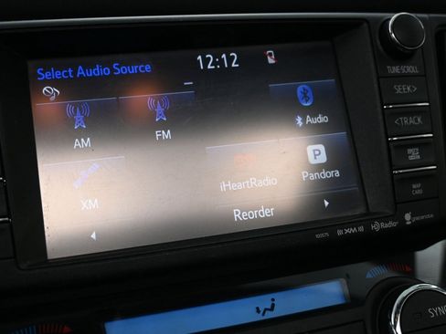 Used 2016 Toyota RAV4 XLE image 13