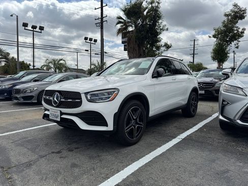 Used 2020 Mercedes-Benz GLC 300 image 3