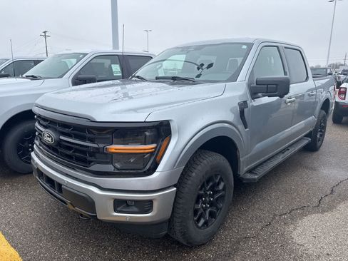 New 2026 Ford F150 XLT w/ Equipment Group 302A MID AWD/4WD image 3