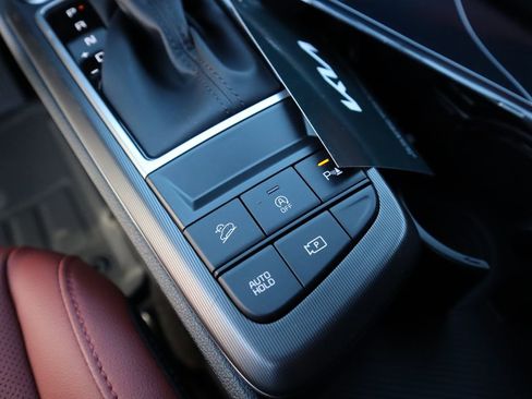 New 2026 Kia Sportage SX image 34