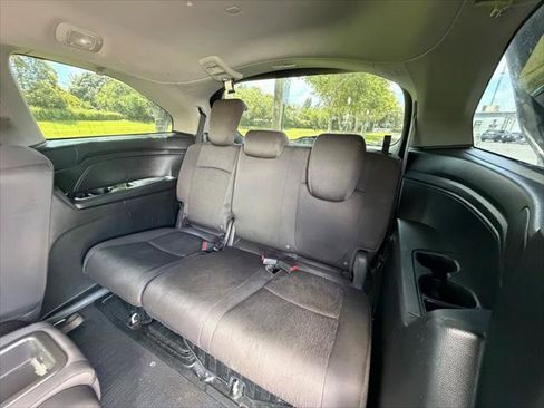 Used 2022 Honda Odyssey EX image 20