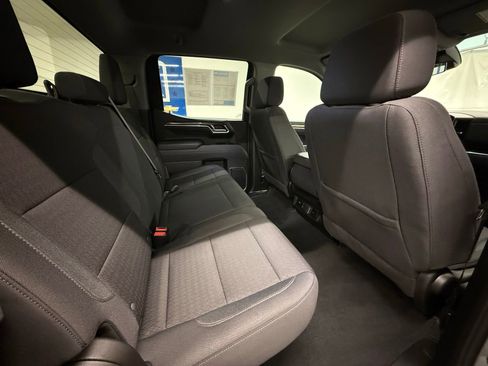 Used 2026 Chevrolet Silverado 1500 RST AWD/4WD image 6